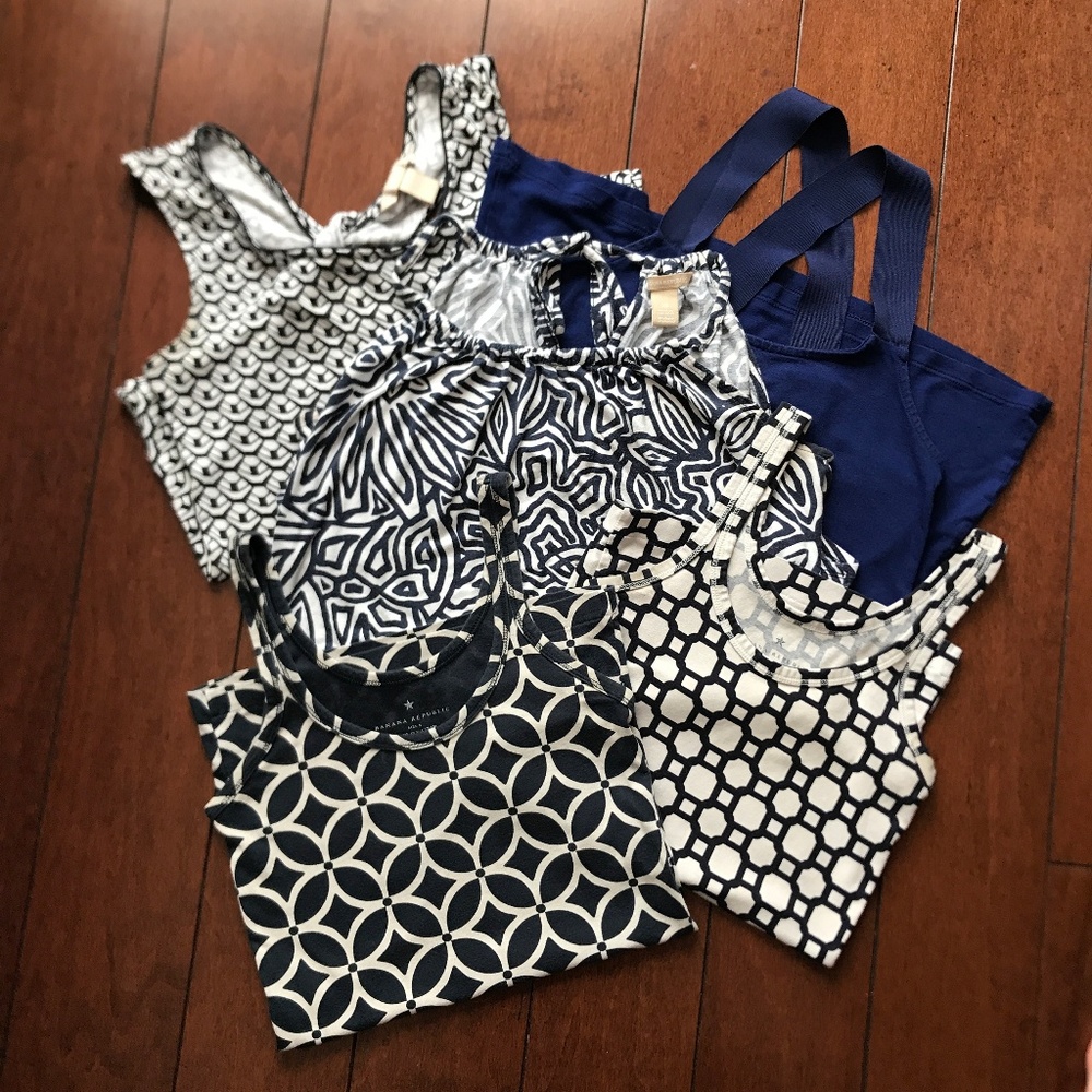 5 Banana Republic Tanks